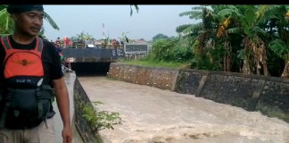 Bermain di Pinggir Kali Seorang Anak di Cilegon Hilang Terbawa Arus