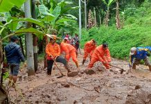 Dilanda Hujan Semalaman dua Lokasi di Kota Cilegon Diterjang Longsor