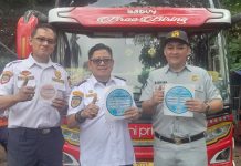 BPTD Banten Ramp Check Puluhan Bus Pariwisata di Pantai Batu Saung