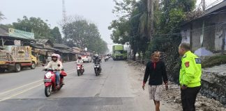 Keserempet Truk, Buruh Pabrik di Serang Tewas di Tempat
