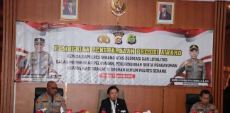 Kapolres Serang Condro Sasongko Dapatkan Penghargaan Presisi Award dari Lemkapi