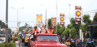 Pahlawan Olimpiade Rizki Juniansyah Diarak Keliling Kota Serang