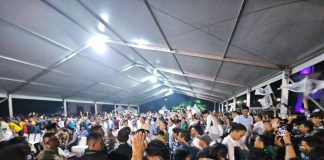 Yel-yel Tidak Korupsi-Sekolah Gratis Bergemuruh saat Deklarasi Kampanye Damai