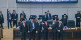 DPRD Banten Gelar Rapat Paripurna Pemberhentian Anggota DPRD Banten Masa Jabatan Tahun 2019-2024 dan Pengambilan Sumpah/Janji Anggota DPRD Banten Masa Jabatan Tahun 2024-2029