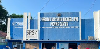 Ketua Umum PWI Zulmansyah Sekedang Kunjungi Sekretariat PWI Banten