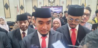 Robinsar Berkomitmen Bangun Cilegon yang Bersih, Transparan dan Akuntabel.