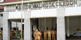 Wali Kota Robinsar Pimpin Apel Perdana