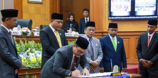 Bupati dan Wakil Bupati Kabupaten Serang Terpilih Ditetapkan oleh DPRD