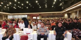Anggota DPRD Provinsi Banten Rommy Adhie Santoso Hadiri Perayaan Dharma Santi 2025