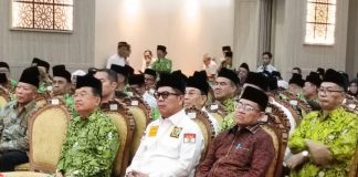 Ketua DPRD Fahmi Hakim Dampingi JK Lantik Pengurus DMI Banten