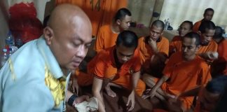 Kapolres Serang Isi Waktu Akhir Pekan dengan Menyambangi Tahanan