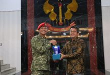 Perkuat Koordinasi, PLN UID Banten Silaturahmi ke Mako Kopassus Serang