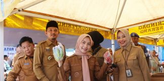 Warga Antusias Belanja di Bazar Murah Rangkaian HUT ke-499 Kabupaten Serang