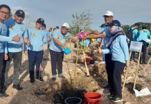 BBWSC3 Tanam Pohon di Sempadan Sungai Cibanten untuk Konservasi Lingkungan Sungai