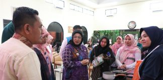 Bersama Srikandi dan YBM, PLN UID Banten Kontribusi dalam Dukung Pembangunan Kesehatan Masyarakat