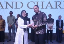 Budi Rustandi Dihadiahi Penghargaan atas Penataan Kota yang Progresif