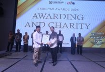 Progam Bebaskan Pajak Lahan Sawah Bupati Lebak Hasbi Jayabaya Dihadiahi Penghargaan Ekbispar Award 2026