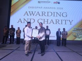 Progam Bebaskan Pajak Lahan Sawah Bupati Lebak Hasbi Jayabaya Dihadiahi Penghargaan Ekbispar Award 2026