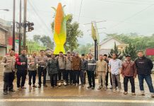 Simbol Ketahanan Pangan, Biro SDM Polda Jabar Serahkan Tugu Jagung di Kecamatan Nagreg