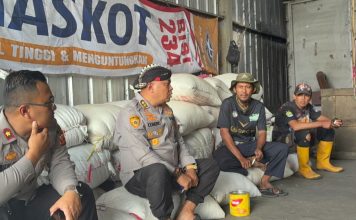 Dukung Ketahanan Pangan, Biro SDM Polda Banten Salurkan Bantuan Pertanian ke Poktan Mekarwangi