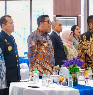 Perkuat Layanan Transportasi, Maryono Teken Kerjasama Bidang SDM dengan Kemenhub