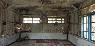 Relawan FBn Turun Tangan Perbaiki Musala di Siandangresmi Pandeglang yang Nyaris Ambruk