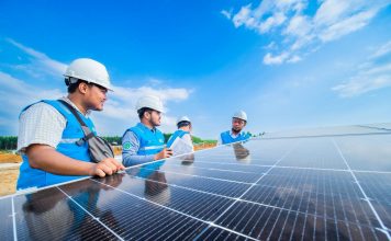 Dukung Net Zero Emission, PLN Akselerasi Pembangunan EBT di Indonesia