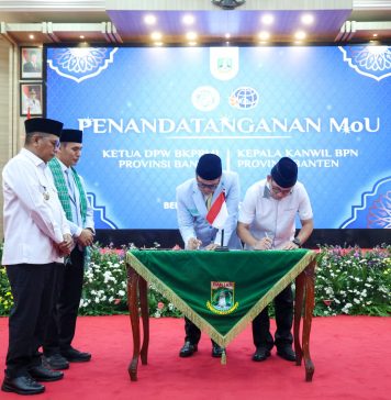 Ketua DPRD Fahmi Hakim Dilantik Sebagai Ketua BKPRMI Banten