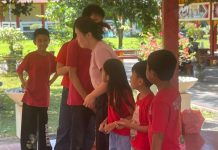 Mahasiswa Kelas Karyawan UNIBA Gelar Sosialisasi Satu “Hati Banyak Kecerian” di Vihara Avalokitesvara