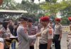 Kapolda Hengki Berikan PIN Emas dan Perak dari Kapolri ke Personel Polres Serang