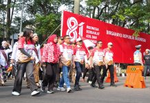 Kirab HUT Ke-81 Republik Indonesia, Andra Soni Ajak Anak Muda Bangun Inovasi di Momentum Kirab HUT Ke-81 Republik Indonesia