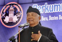 Milad ke-8, PUB Bagikan 70 Ribu Bibit Tanaman ke Warga Baduy